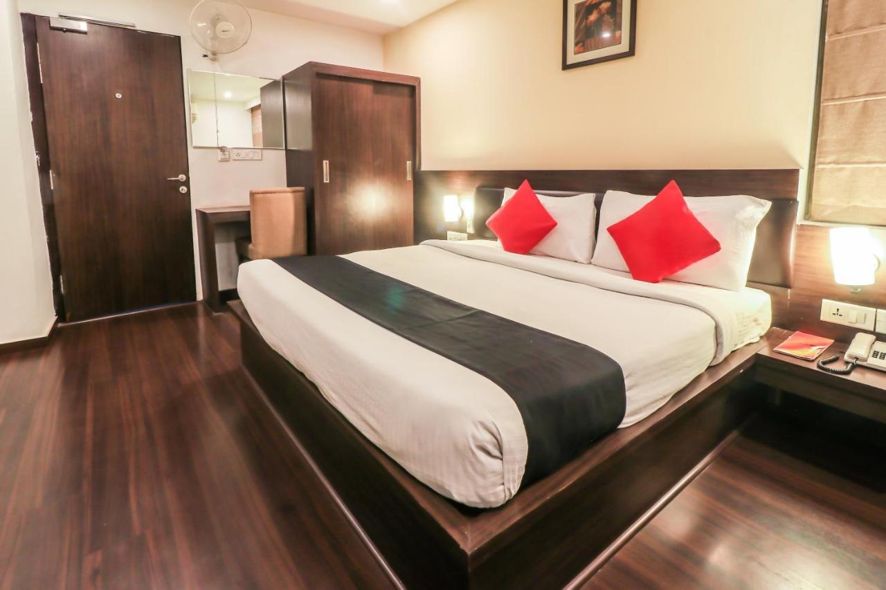 Capital O Krishna 3*